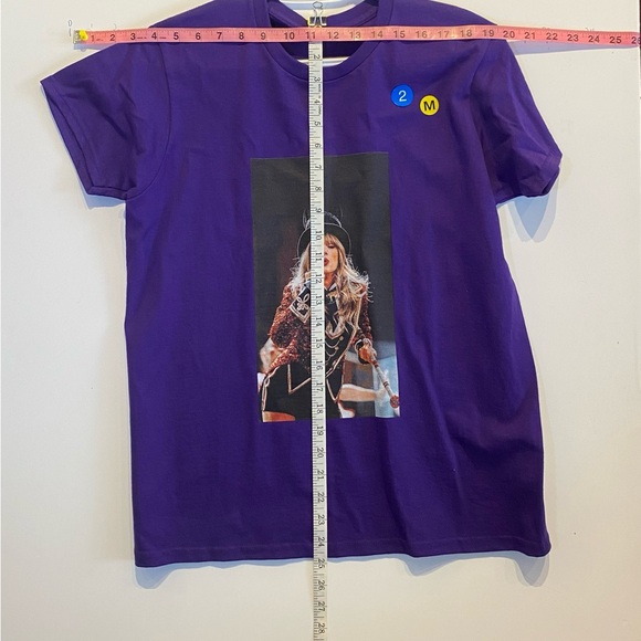 Taylor Swift t-shirt - Picture 1 of 1